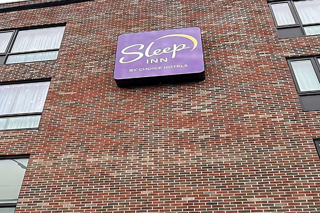 Sleep Inn Brooklyn Downtown New York Exterior photo